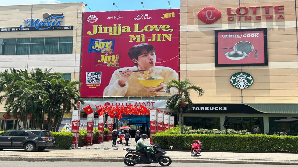 OUTDOOR ADVERTISING BILLBOARDS – THE “KEY” TO BUYING DECISIONS!